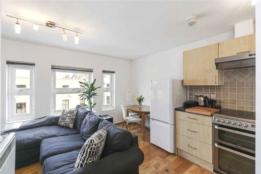Property photo 2 of 6 Picture No. 01