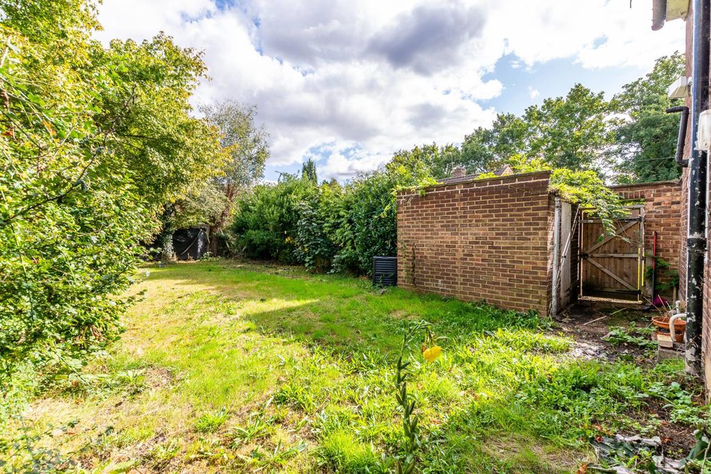 Property photo 3 of 14