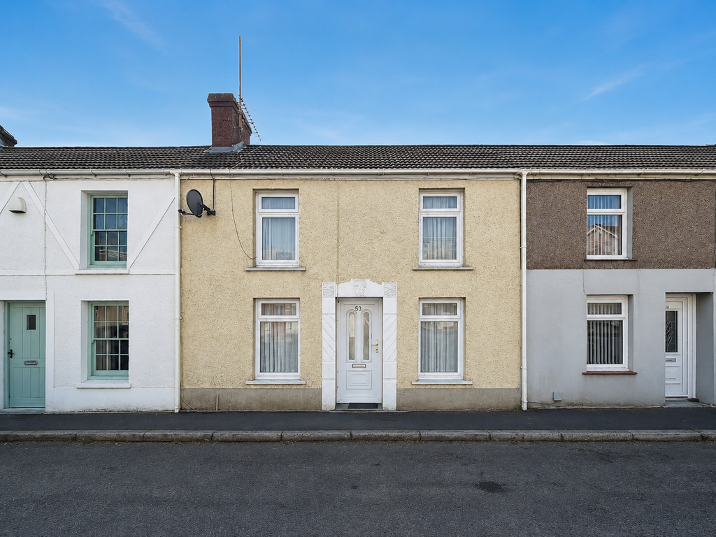 Property photo 1 of 32