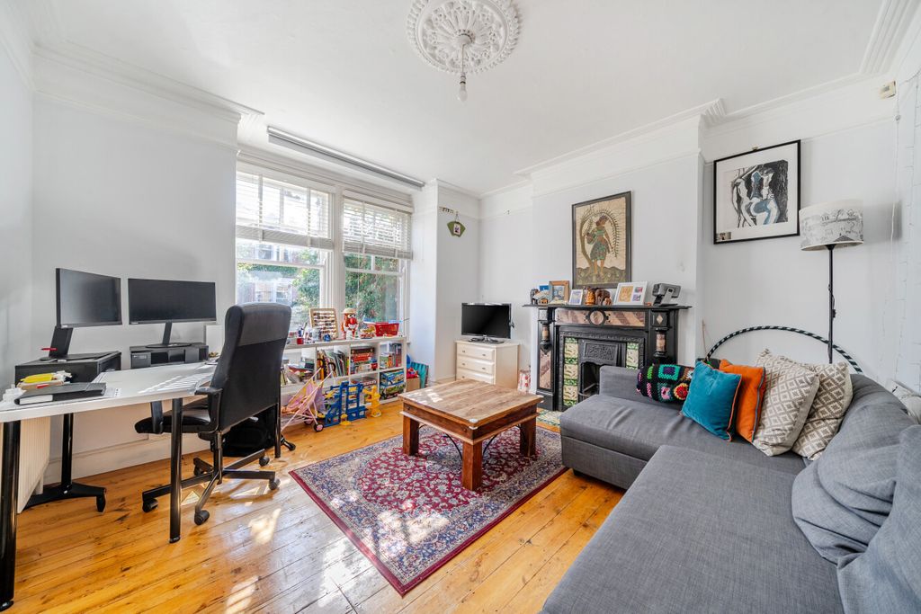 Property photo 2 of 18 1481534-9-6A34Ffc...
