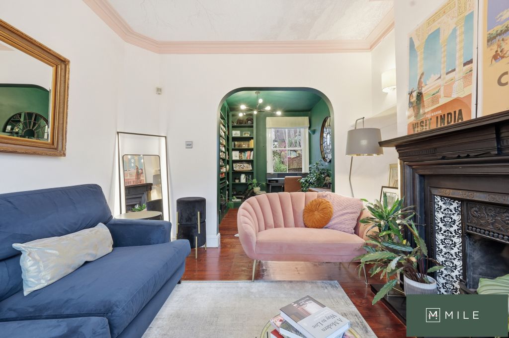 Property photo 1 of 21