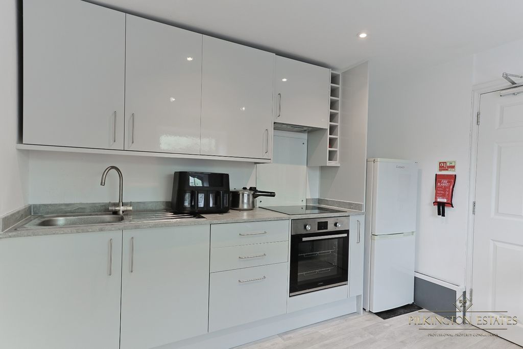 Property photo 2 of 10 4418034
