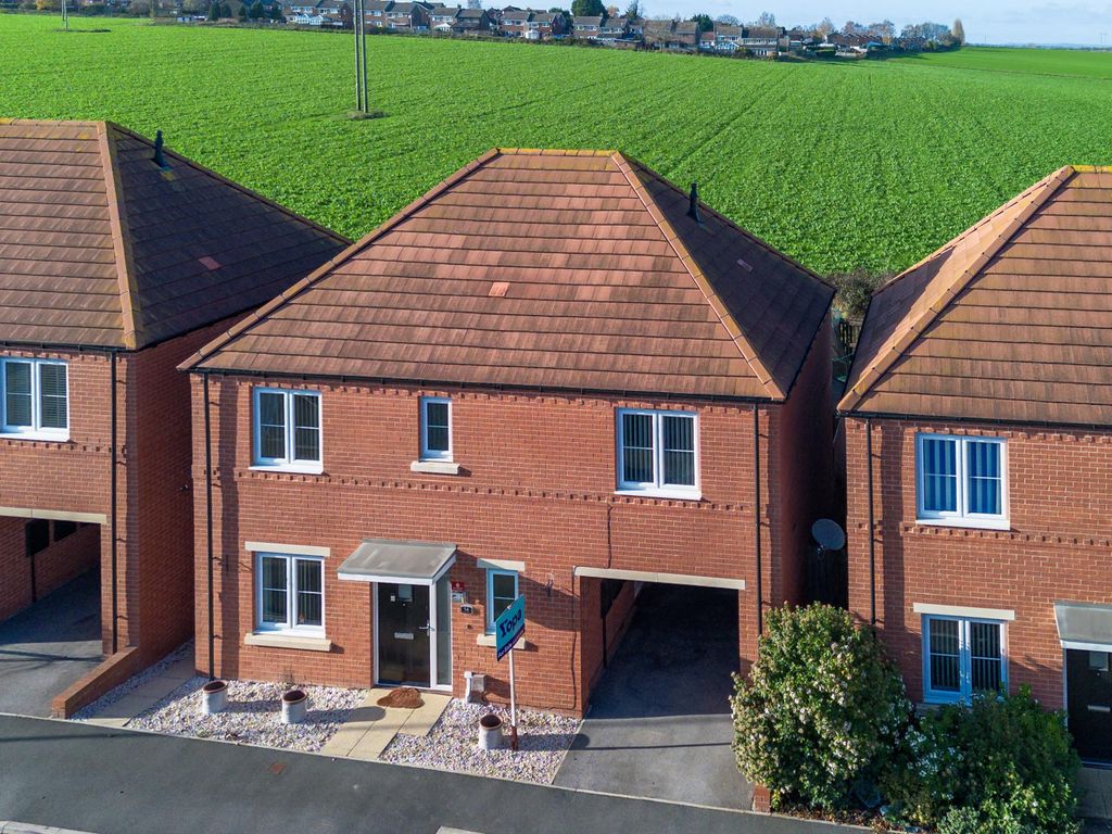 Property photo 2 of 26 Photo-2025-11-17-16-22-48[2]