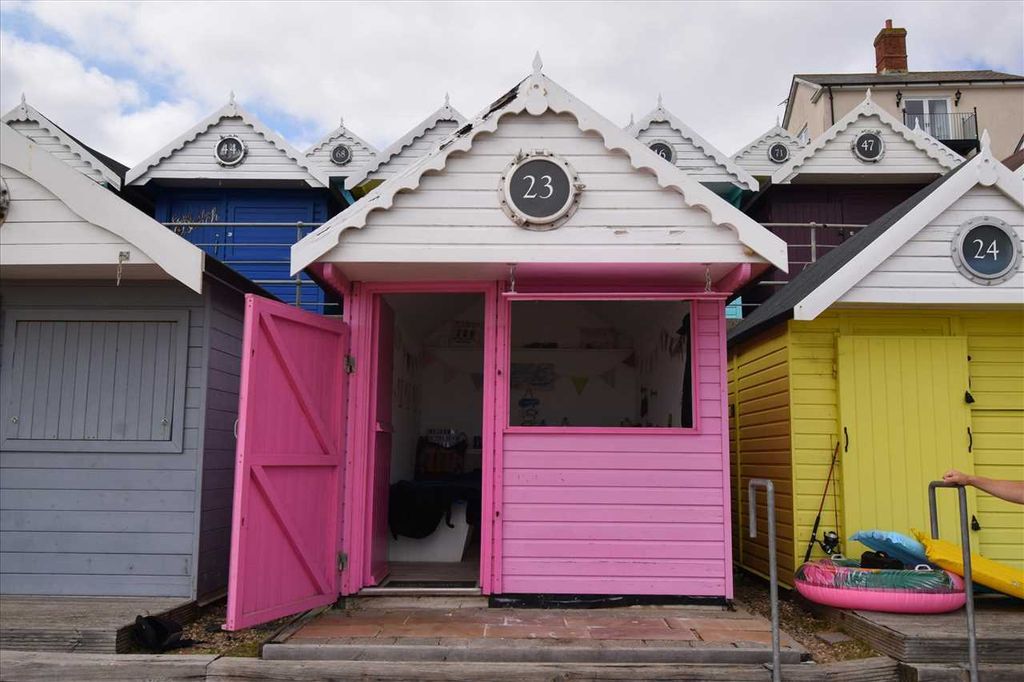 Property photo 1 of 6 Main Picture