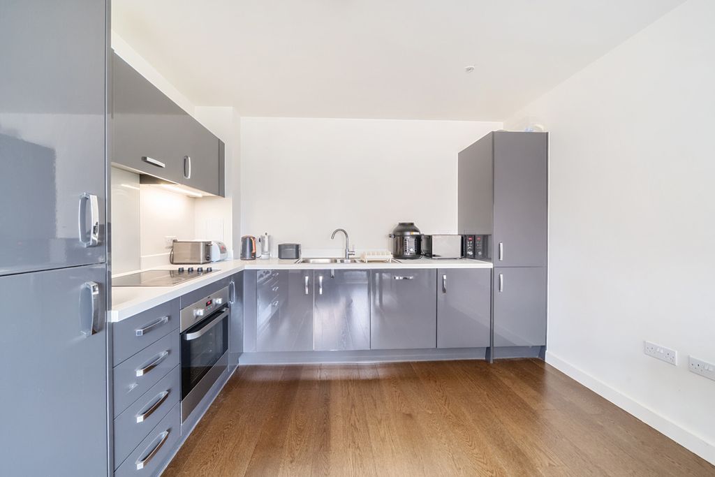Property photo 2 of 19 1342340-12-68A5A2...