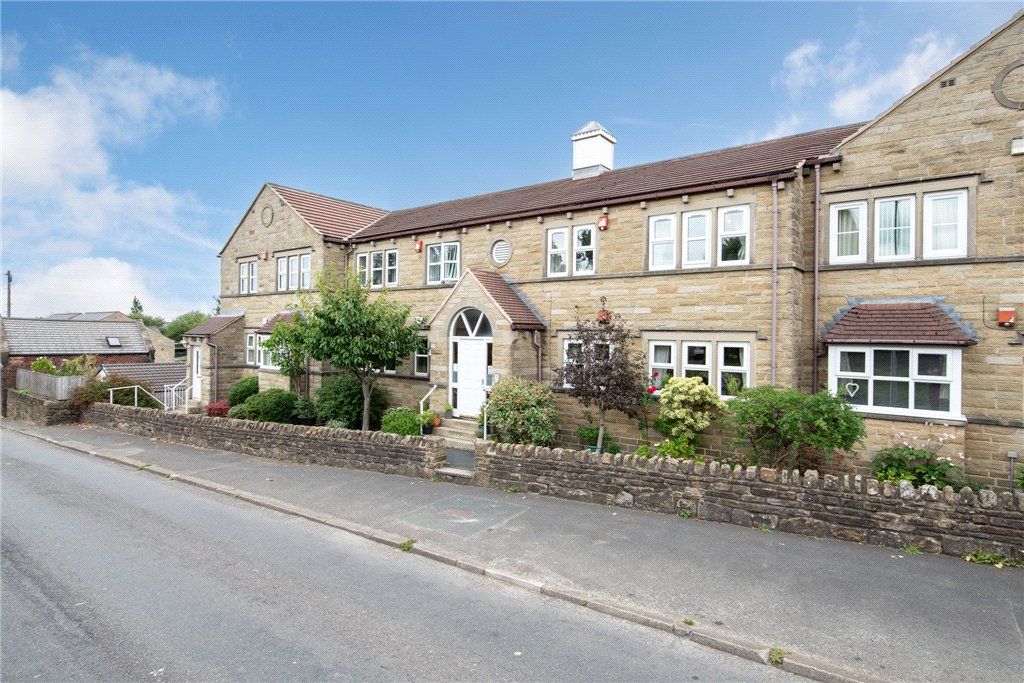Property photo 1 of 17 Cottingley Road
