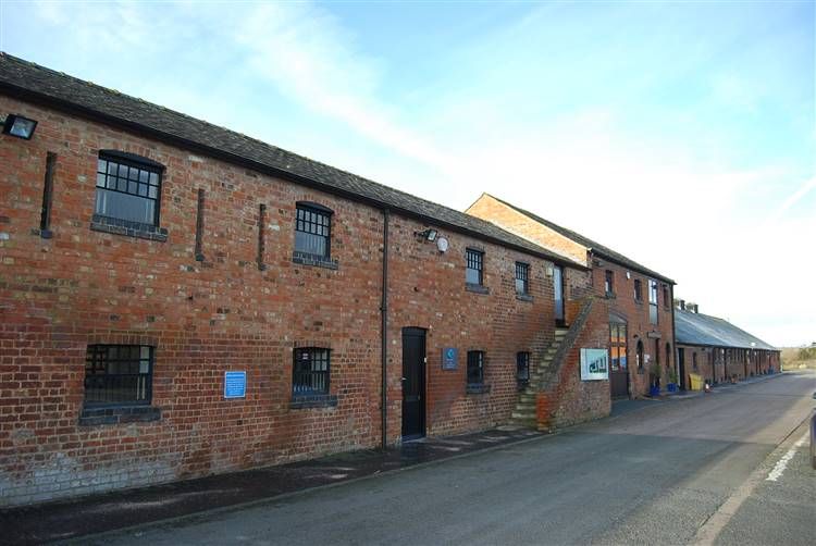 Property photo 3 of 4