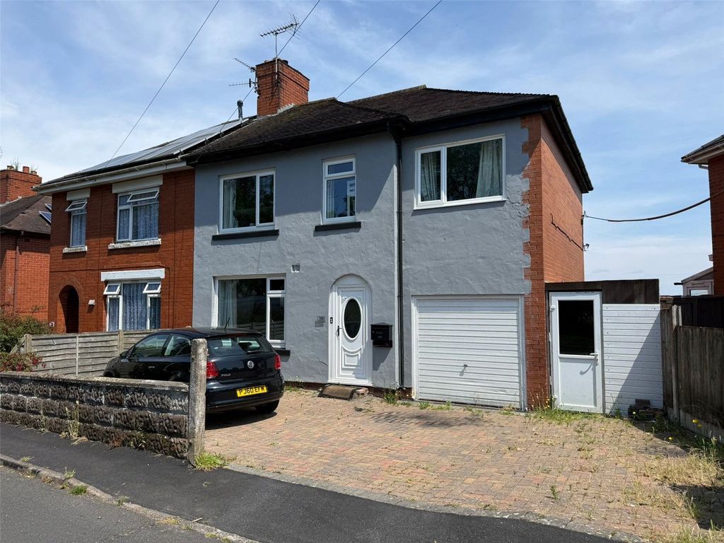 Property photo 1 of 19 Picture No. 01