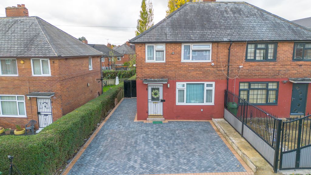 Property photo 2 of 22 8Ambertonmount3