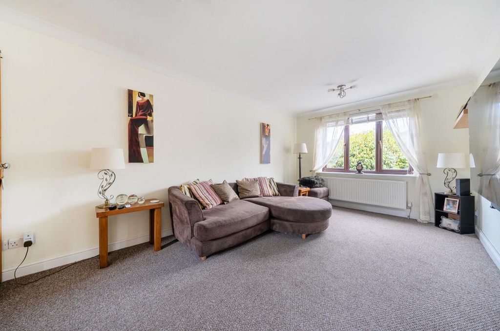 Property photo 2 of 15 1510728-4-6A86B7E315Ae3.Jpg