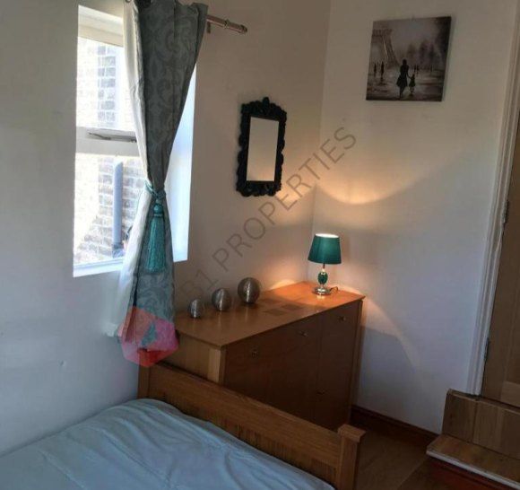 Property photo 2 of 12 Room 5(3).Png