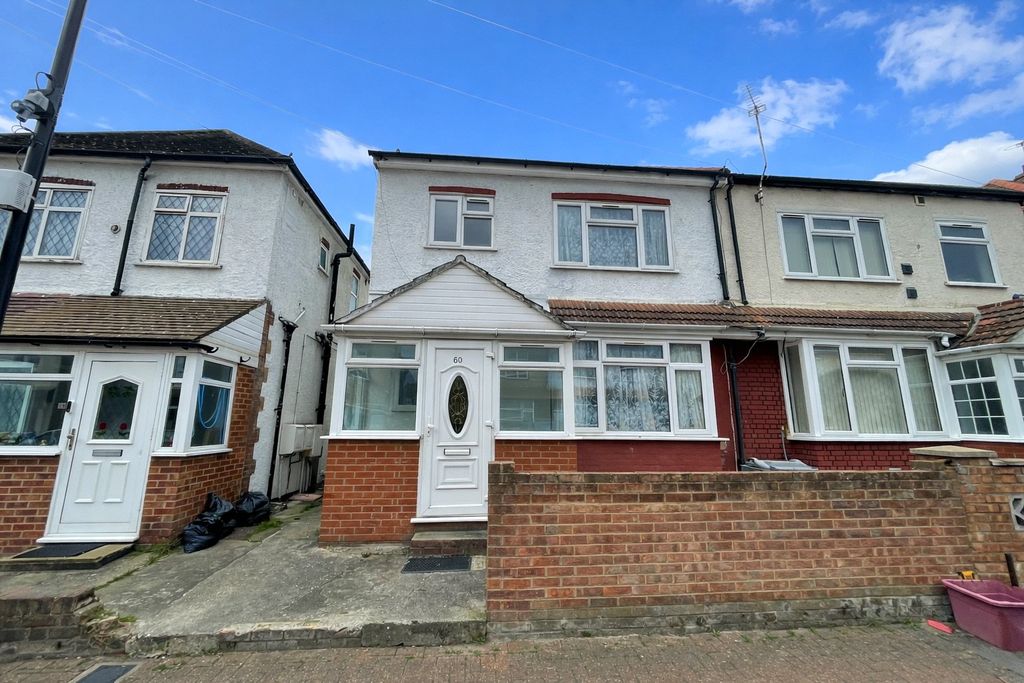 Property photo 1 of 4 Front Aspect