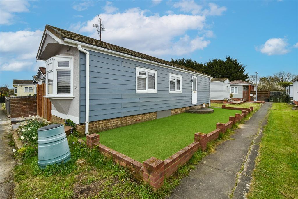 Property photo 1 of 13 Dsc_0151.Png