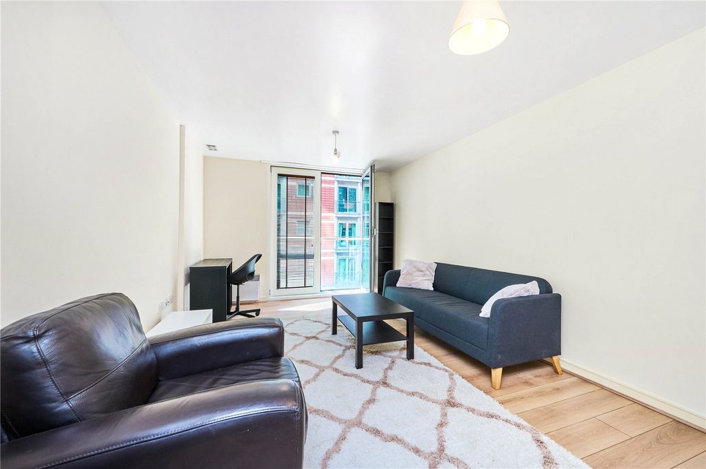 Property photo 1 of 12 Reception