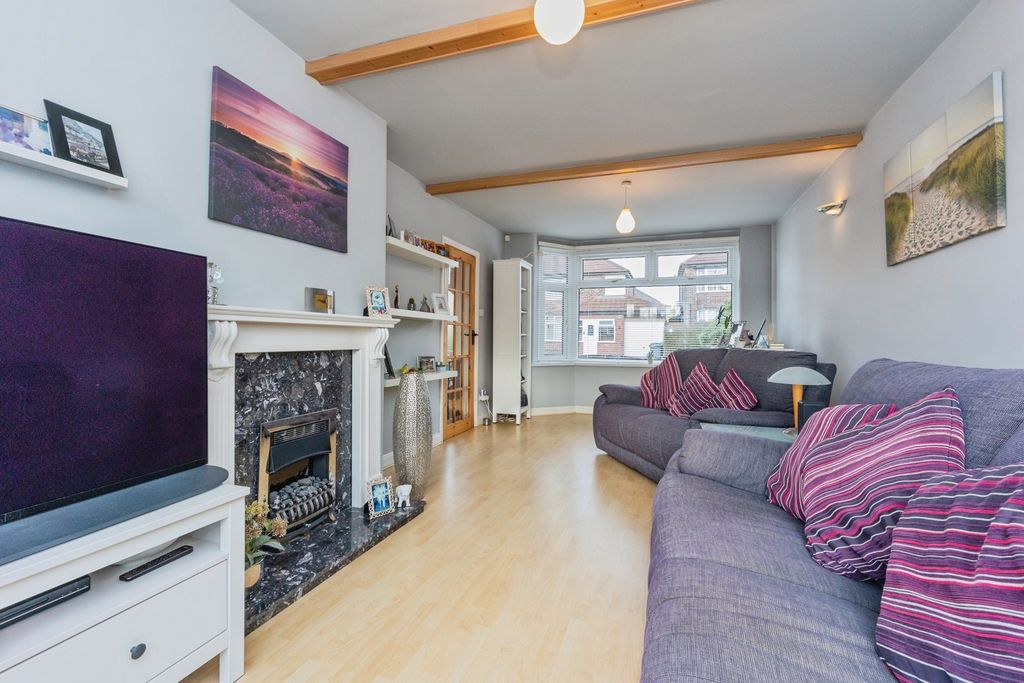 Property photo 2 of 19 Pbox-Img.Jpg