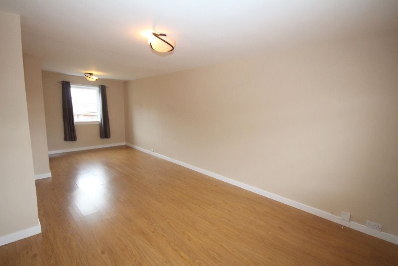 Property photo 2 of 11 Photo 2