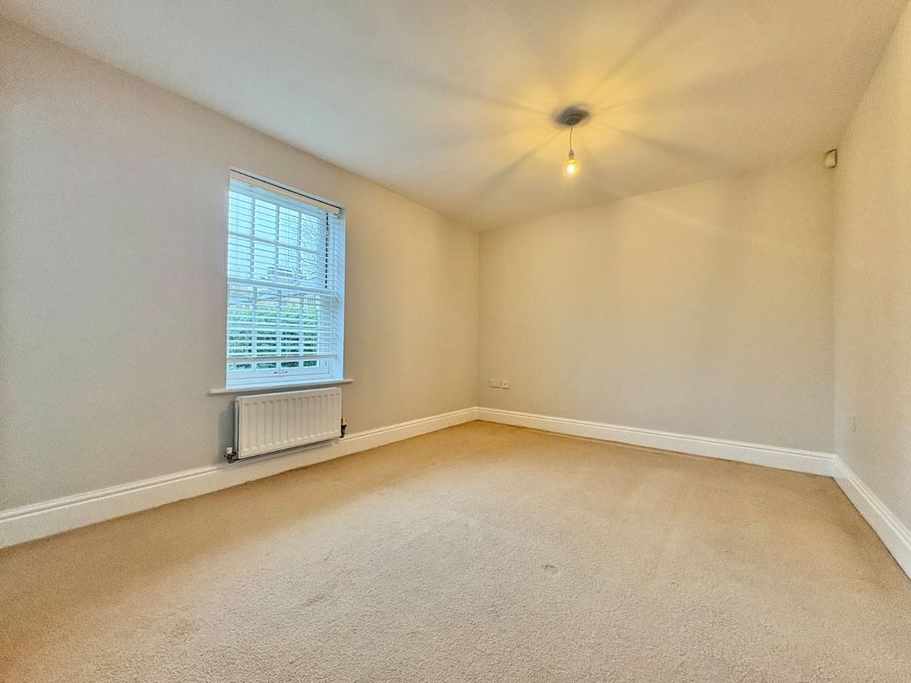 Property photo 3 of 14 Picture No. 20