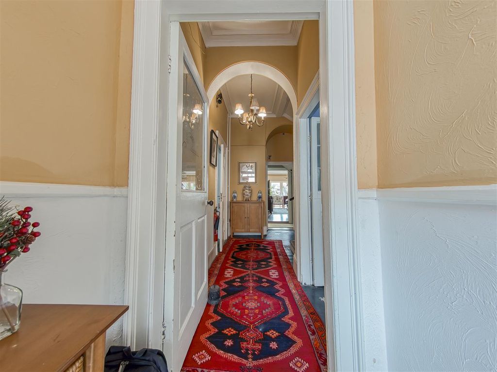 Property photo 3 of 68 4.Jpg