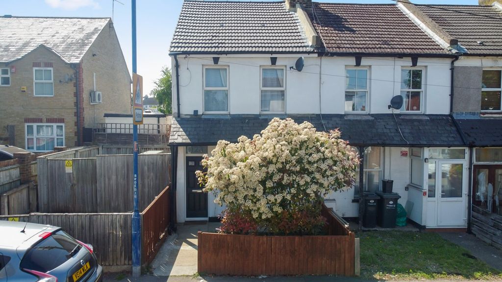 Property photo 1 of 15 4182351