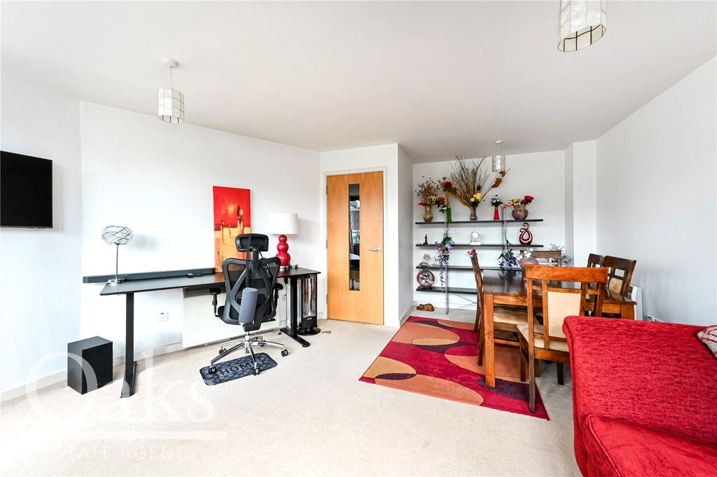 Property photo 2 of 8 Picture No. 07