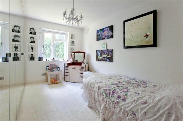 Property photo 2 of 7 Photo 2