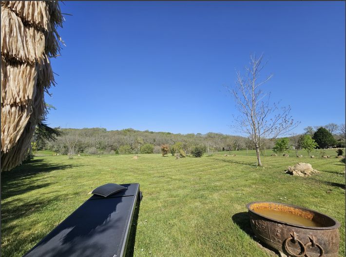 Property photo 2 of 23