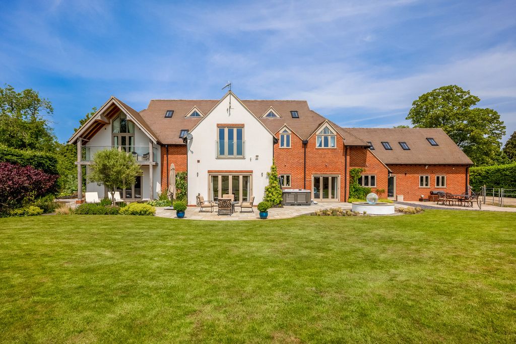 Additional image 30 of 6 bed equestrian for saleFosse Way, Ettington, Stratford-Upon-Avon Warwickshire CV37