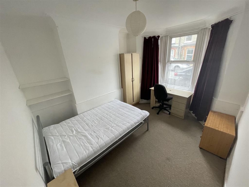 Property photo 2 of 17 129-Rm1.Jpg