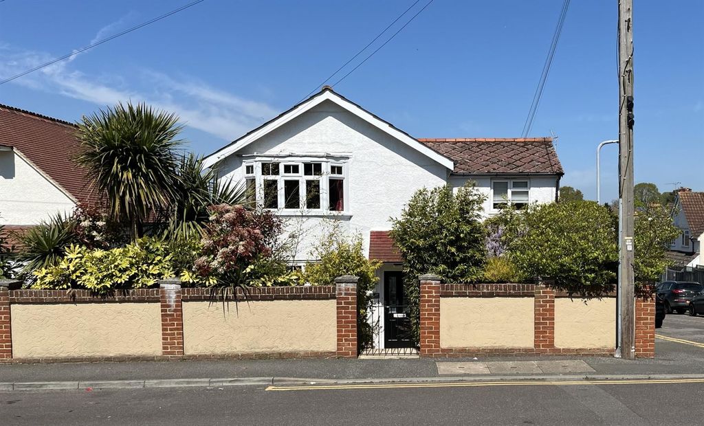 Property photo 1 of 25