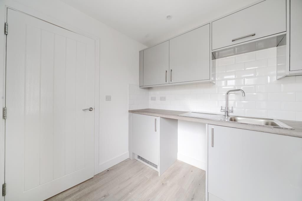 Additional image 6 of 1 bed flat for saleBroadway, Didcot OX11