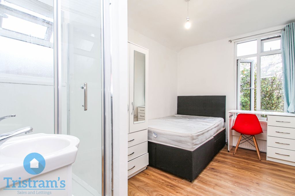 Property photo 2 of 16 Img_6485