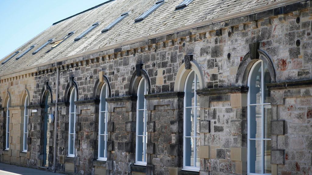 Property photo 3 of 6 Eskmills 9