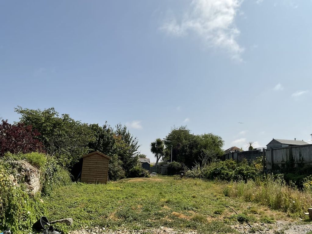 Property photo 2 of 10