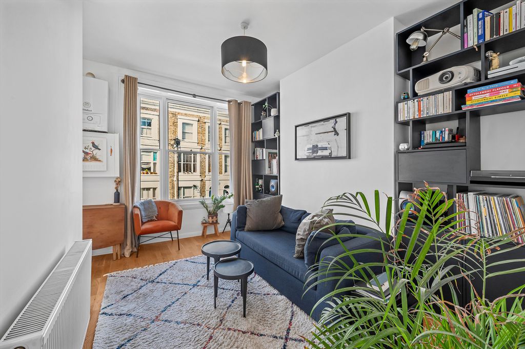 Property photo 2 of 10 Image