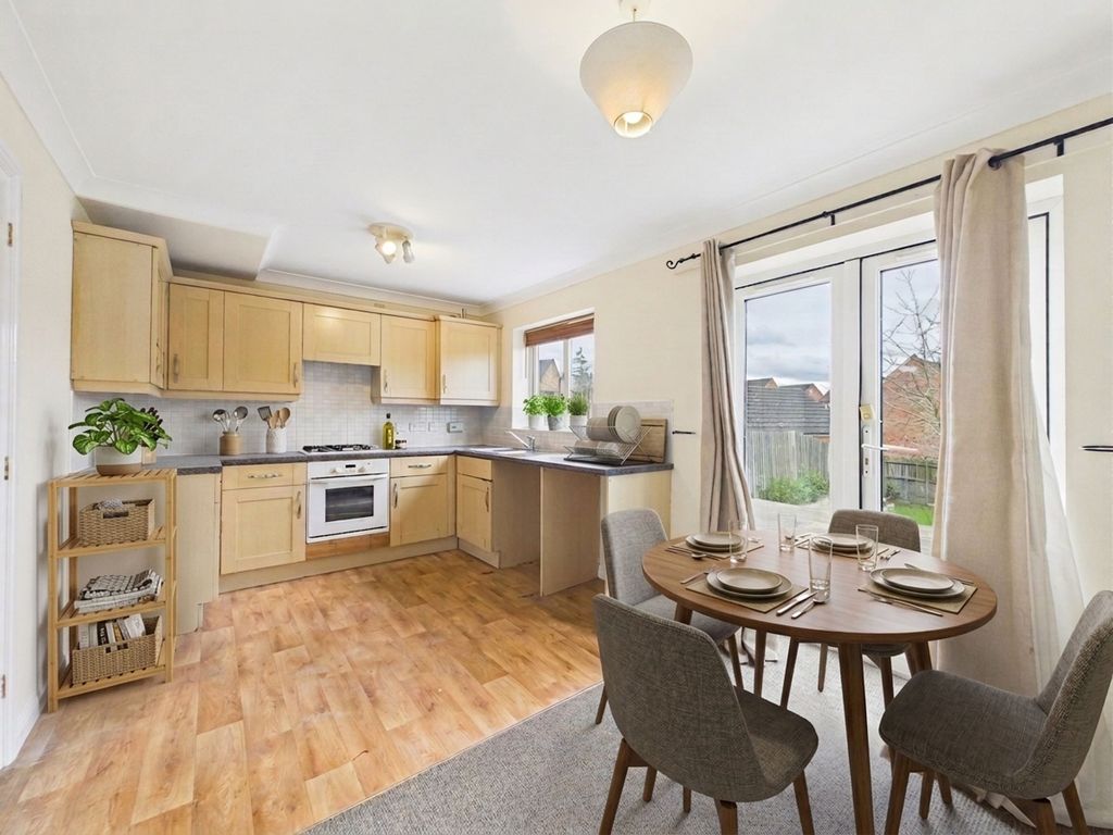 Property photo 2 of 18 Dining Kitchen (Virtually Furnished)
