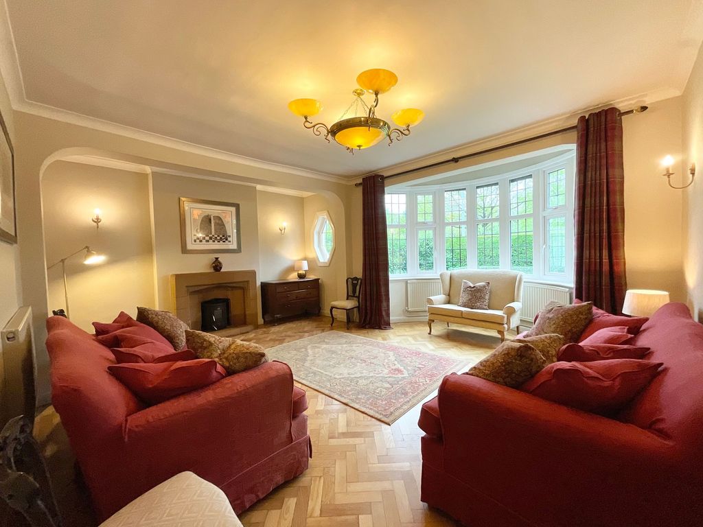 Property photo 3 of 38