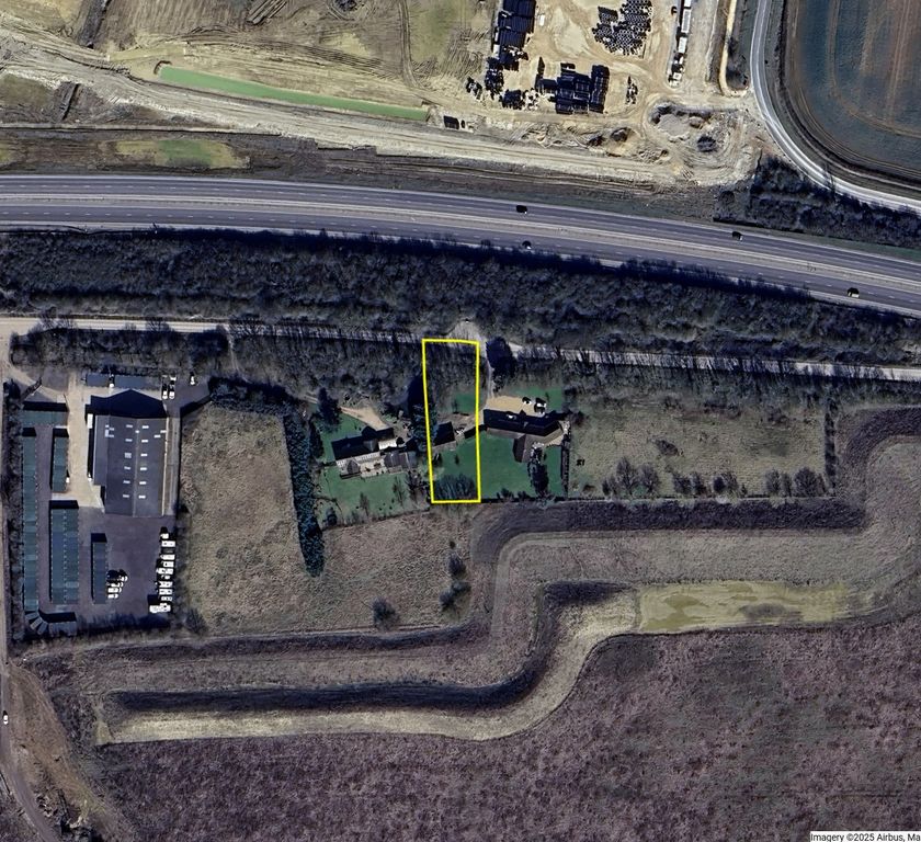 Property photo 1 of 4