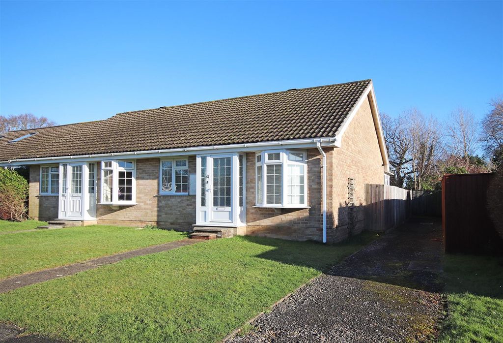 Property photo 1 of 7 Front.Jpg