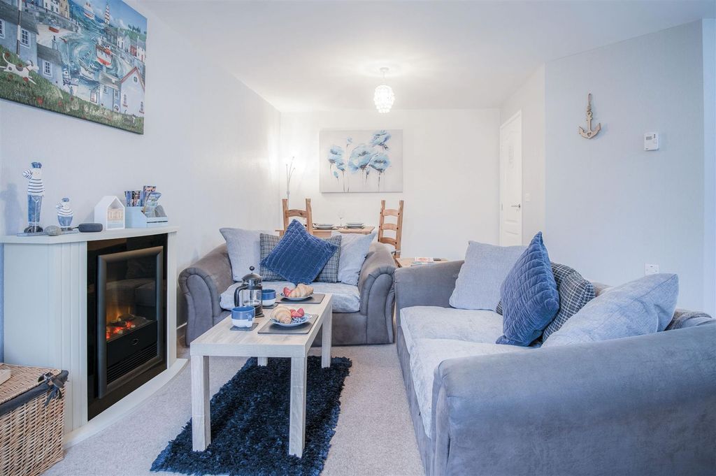 Property photo 3 of 18 Dsc05910-Hdr.Jpg