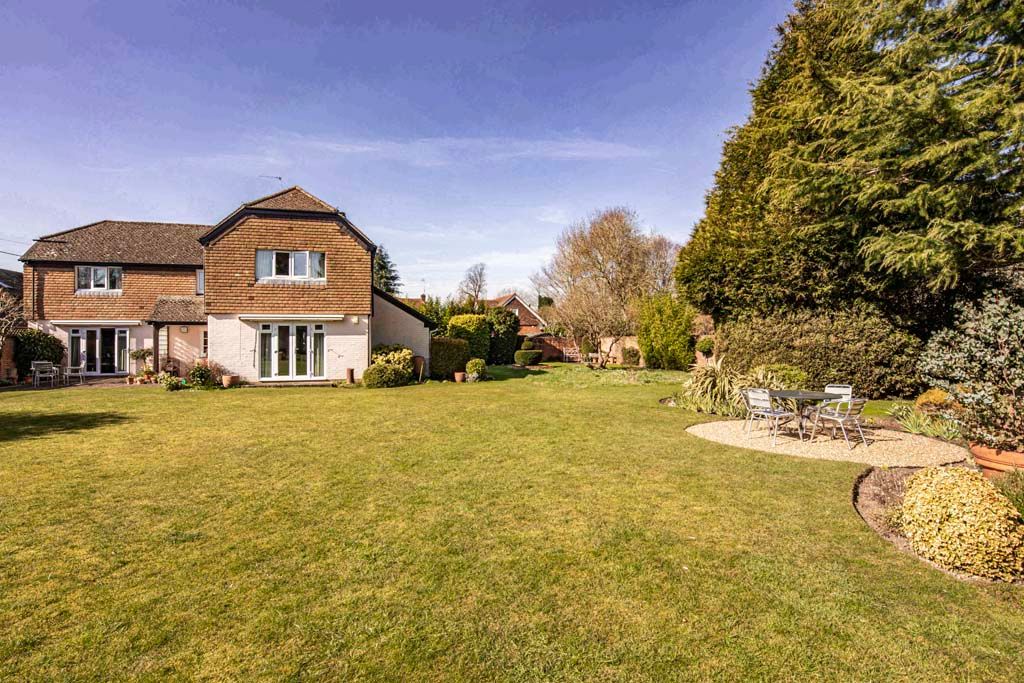 Property photo 1 of 18