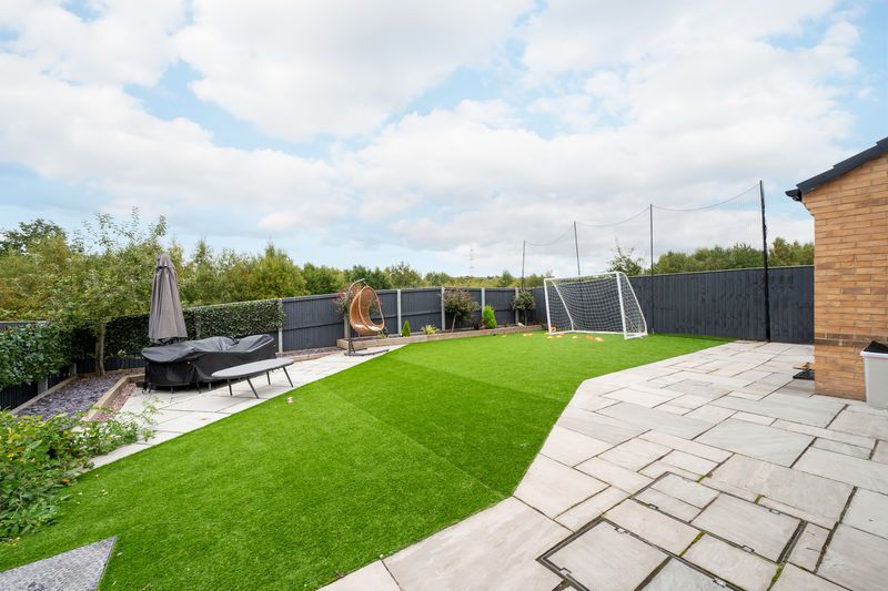 Property photo 3 of 25 Rear Garden