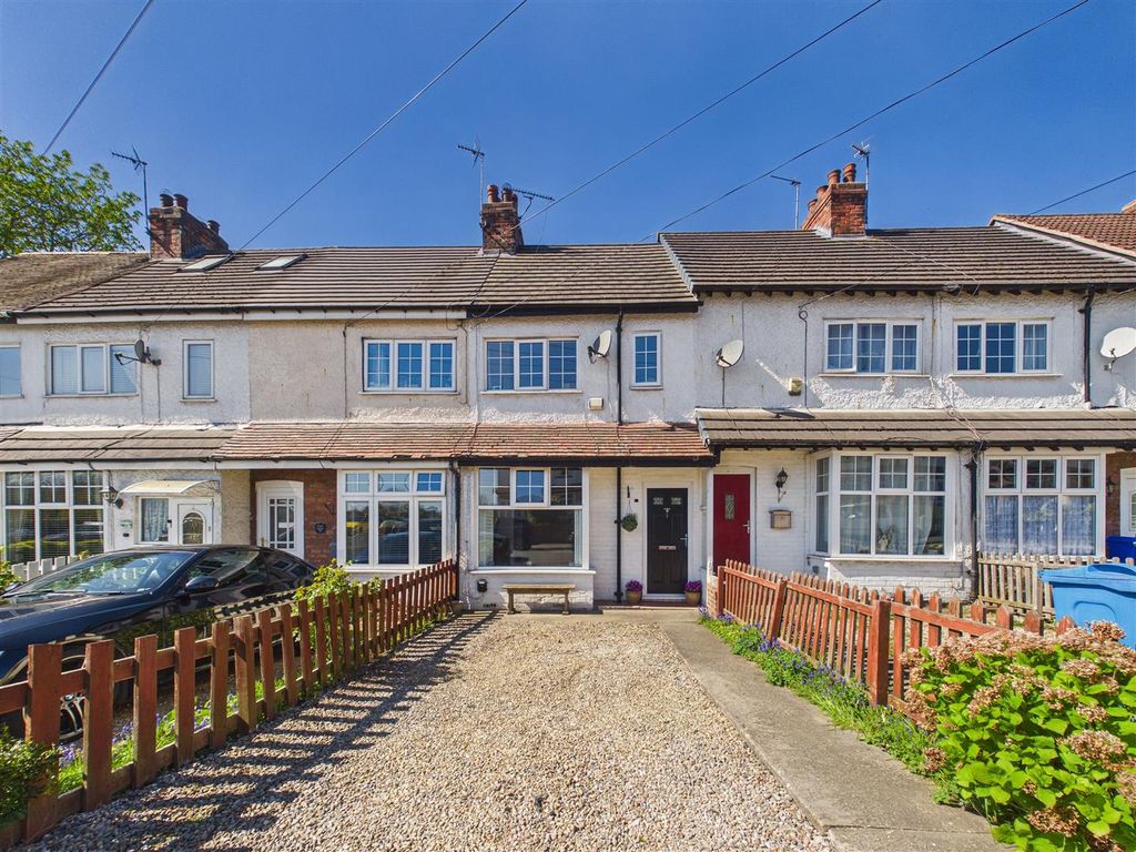 Property photo 1 of 11 Cam05451G0-Pr0117-Still017.Jpg