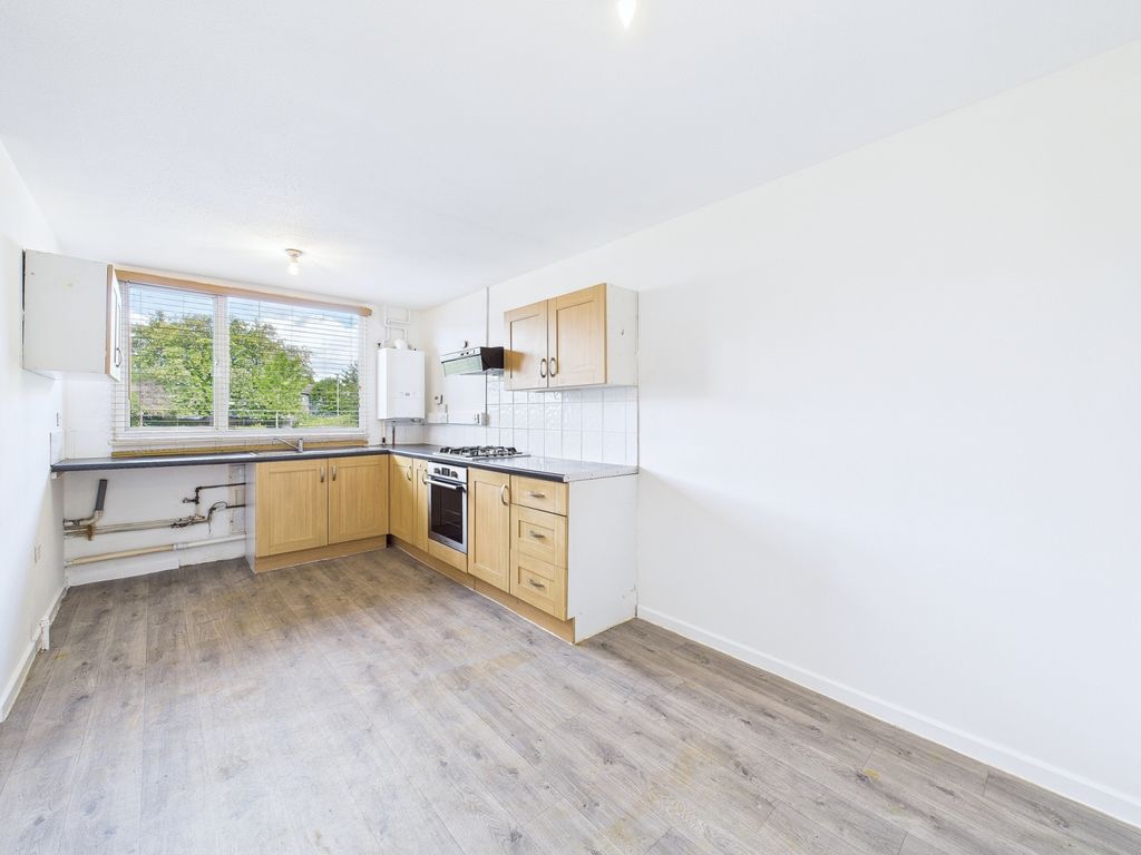 Property photo 1 of 10 Cam01909G0-Pr0389-Still005