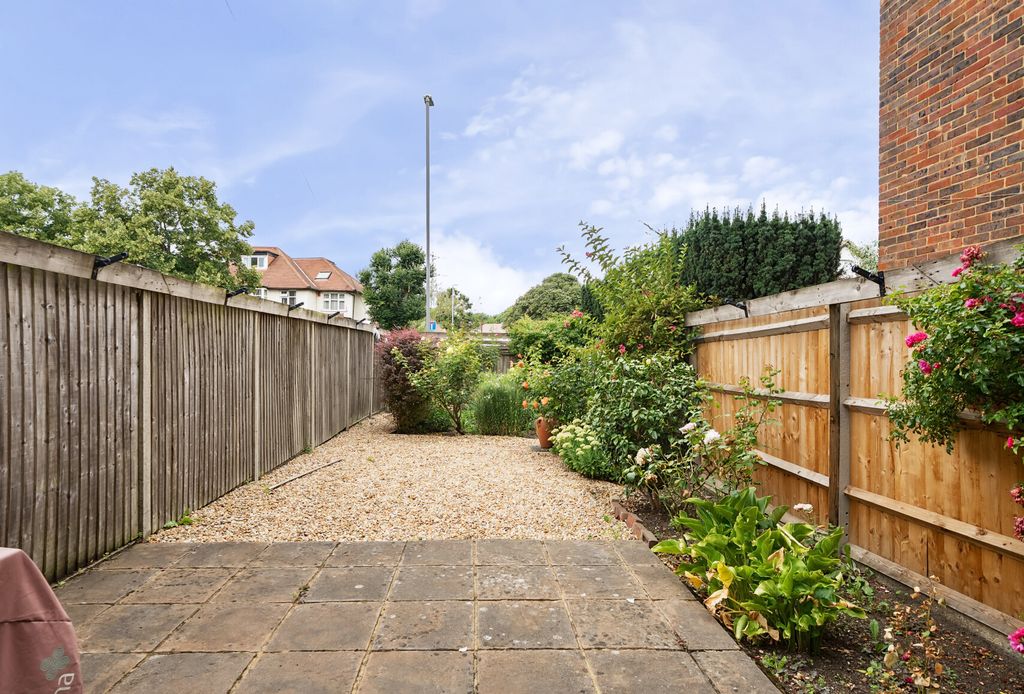 Property photo 3 of 15 1342357-15-68A59B...
