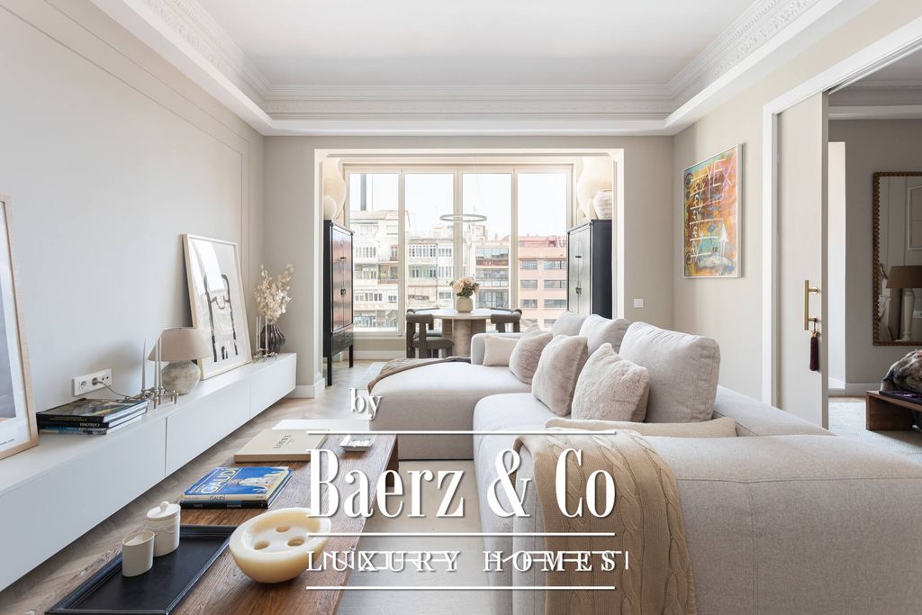 Property photo 1 of 32