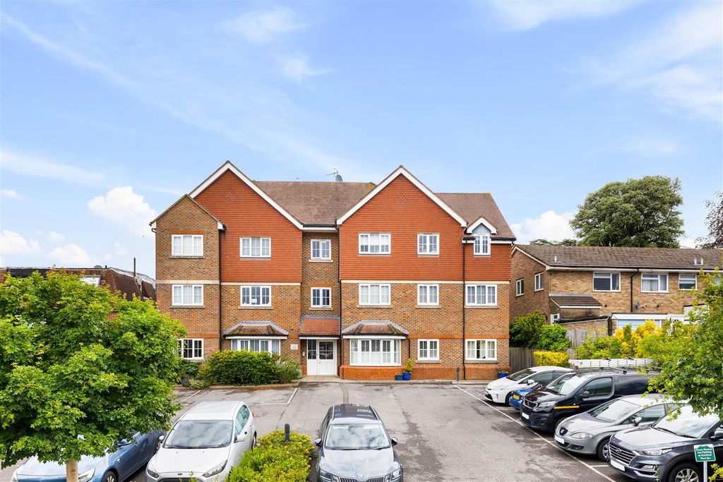 Property photo 1 of 13 1