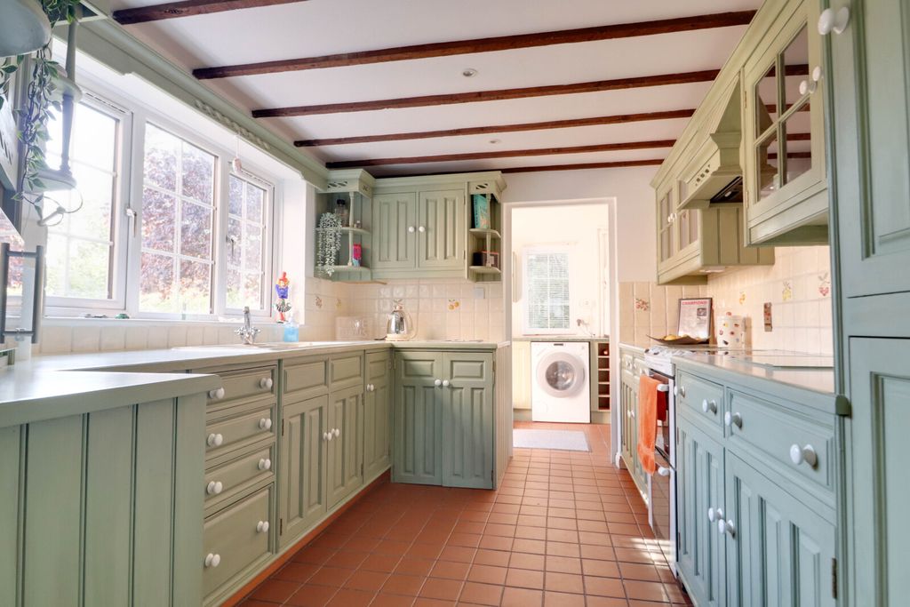 Property photo 3 of 19 Picture No. 18