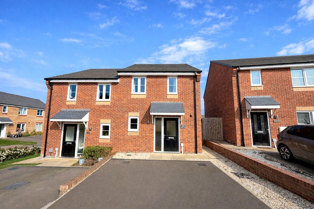 Property photo 1 of 15 Picture No. 03