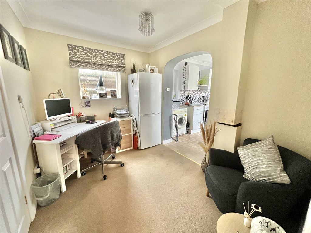 Property photo 3 of 14 Picture No. 04