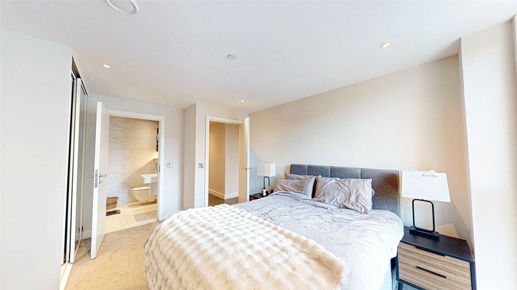 Property photo 2 of 10 Picture No. 05